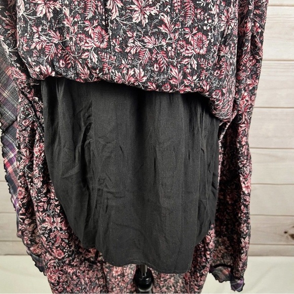 Free People What About Love Maxi Dress Ruffle
One Shoulder size M - Picture 5 of 6